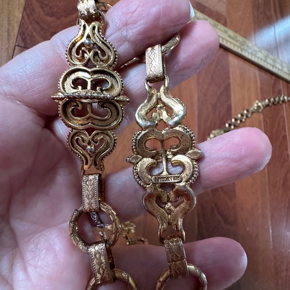 1940's Rare Hollycraft Regency Hollywood Gold Tone Metal Chain Belt - Picture 7 of 14